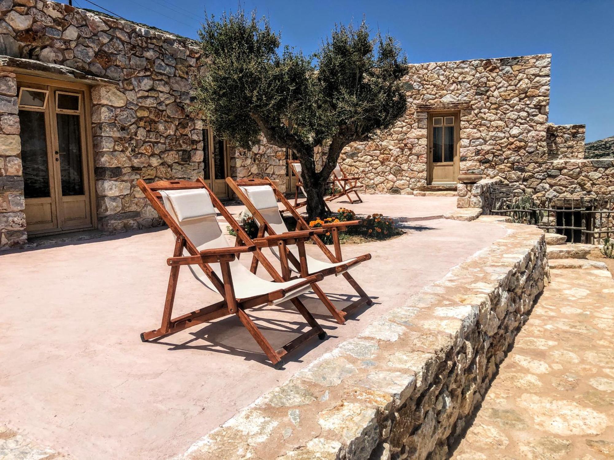 Phisis Nature Retreat Donoussa Exterior photo