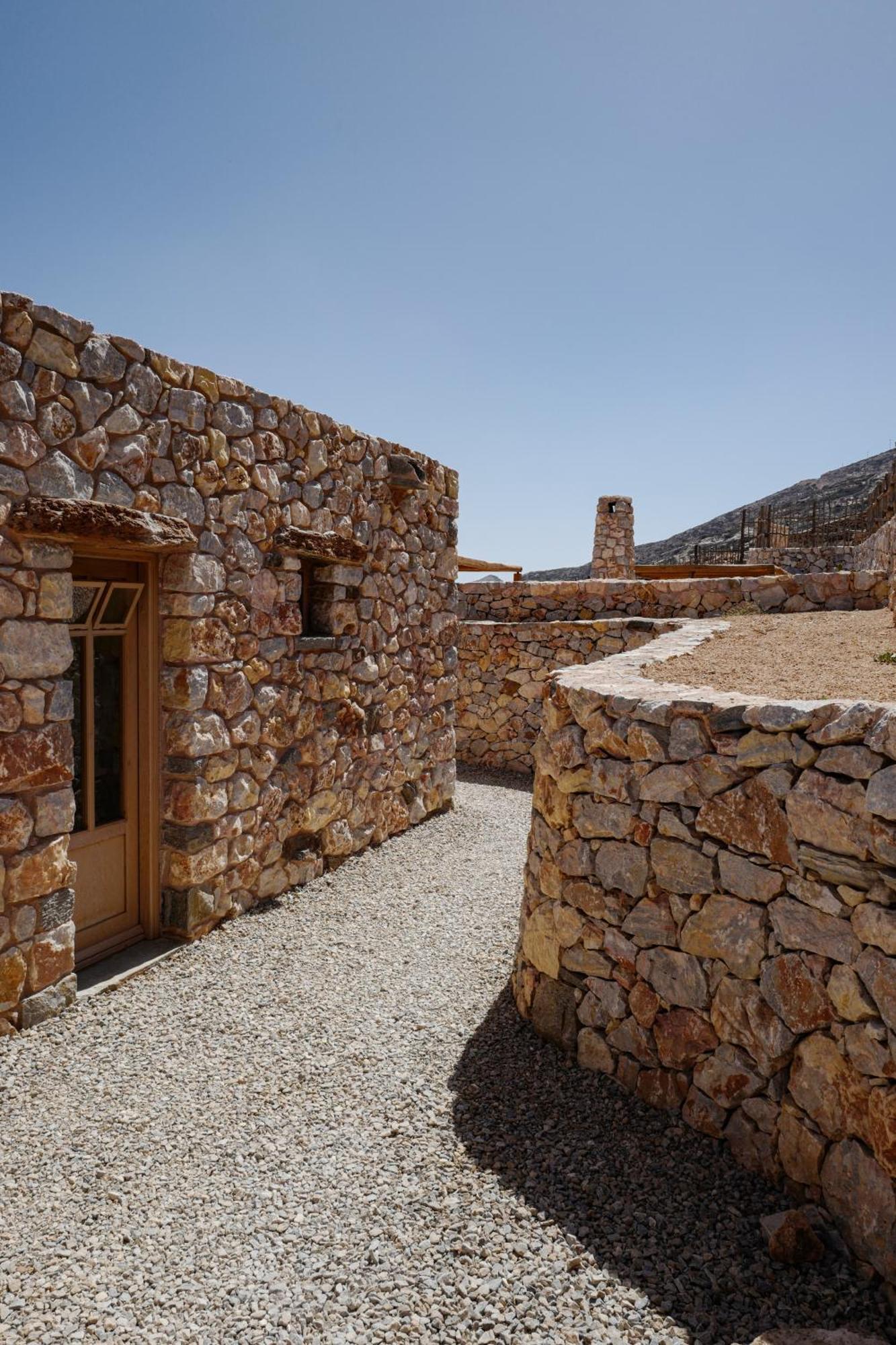 Phisis Nature Retreat Donoussa Exterior photo